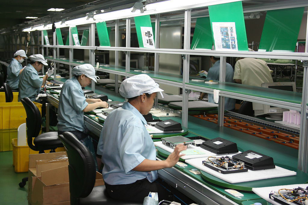 裝配輸送機配件輸送帶故意緊急處理方案